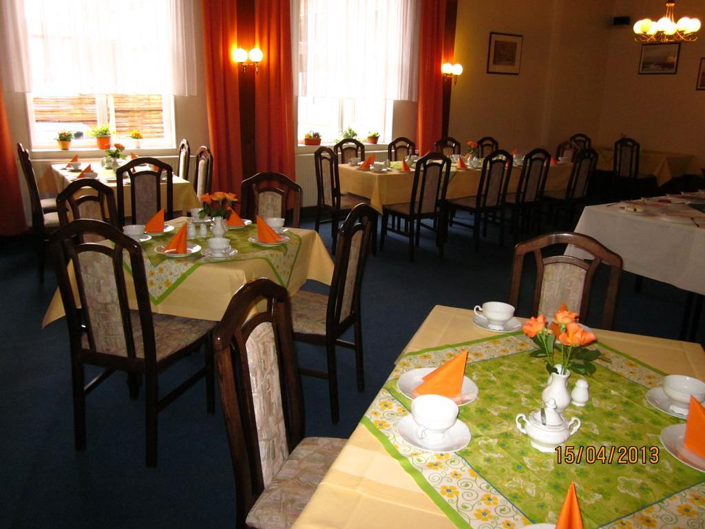 Hotel Garni Weisses Ross Stolberg  Exterior photo